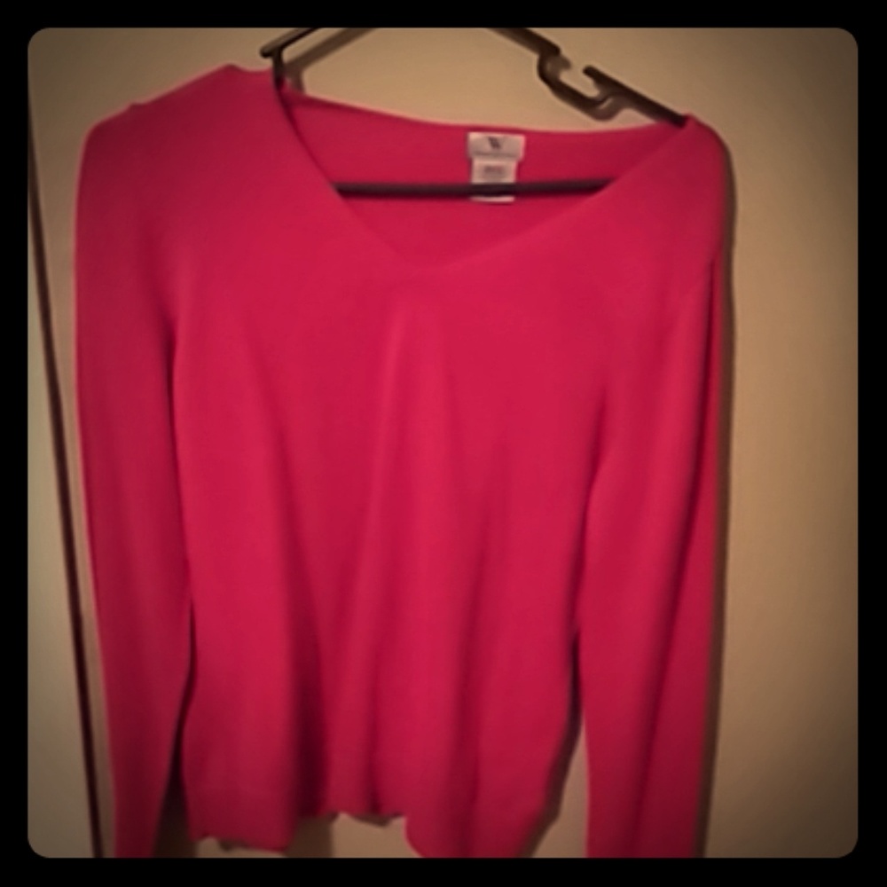 Worthington long sleeve red top med.